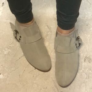 Help me find these booties